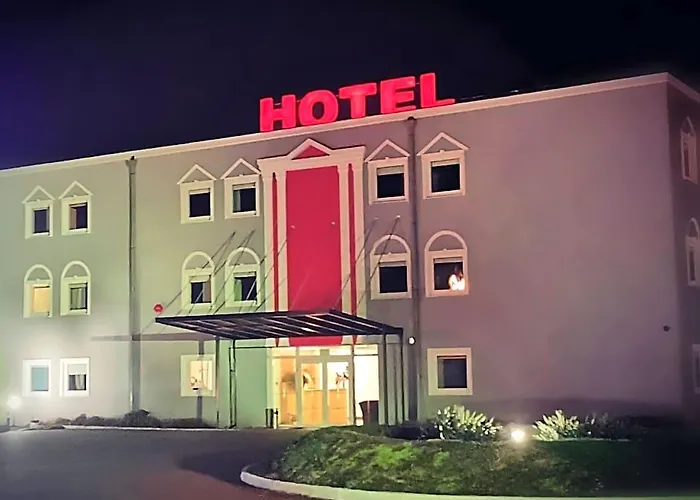Hotel Holidays
